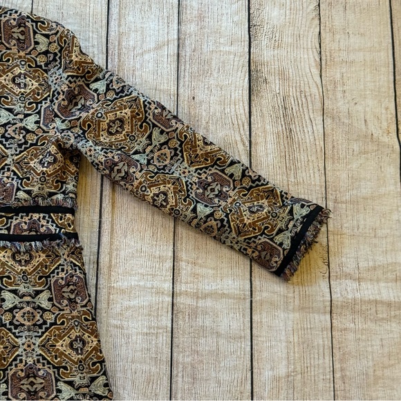 Chico’s Tapestry Jacquard Topper Coat Size 8/10 Fringe-Trim Baroque Brown Tan - Picture 12 of 15